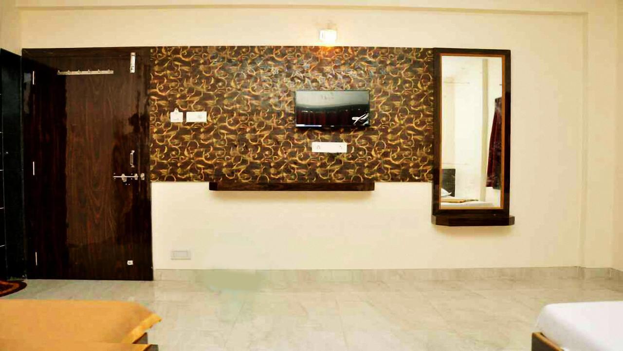 Sai Rajaram Palace Shirdi Bagian luar foto