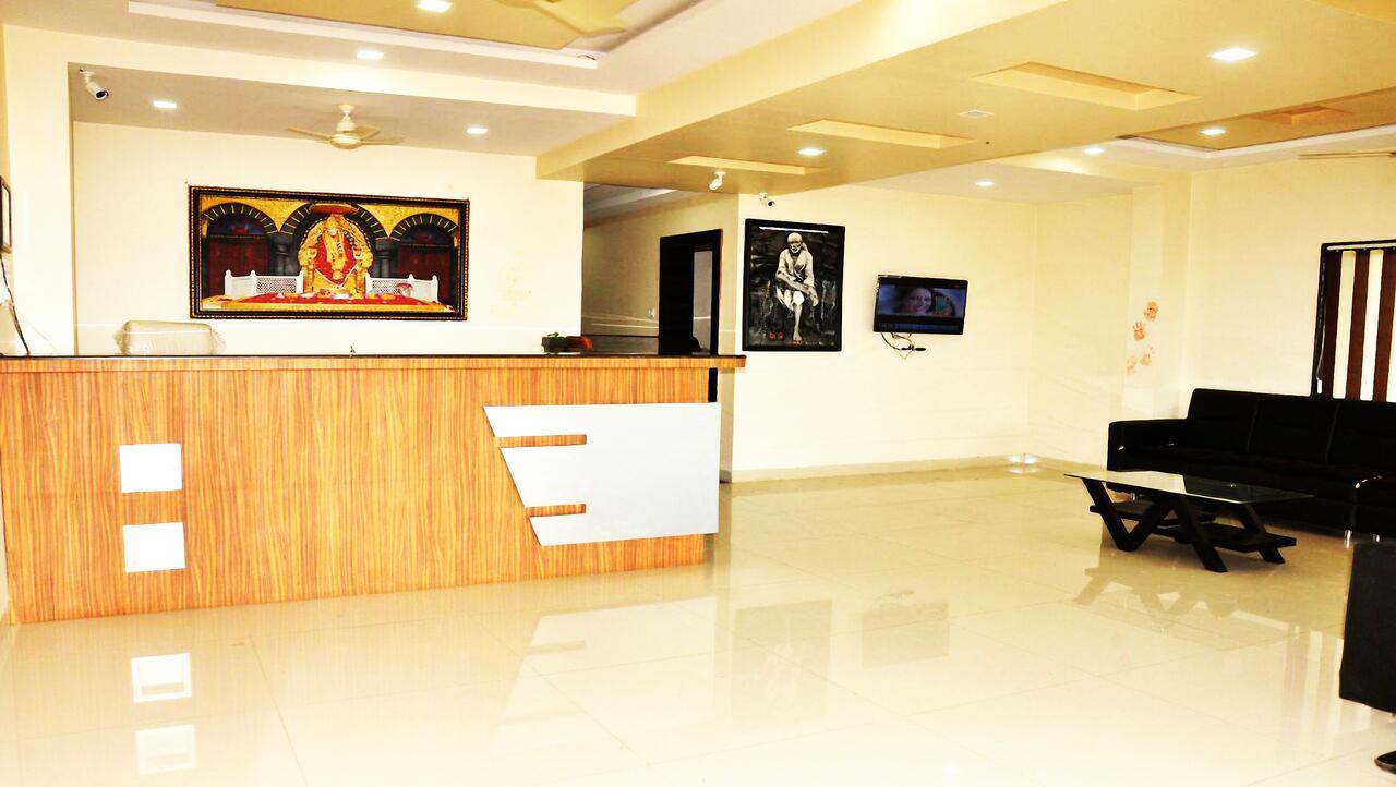 Sai Rajaram Palace Shirdi Bagian luar foto